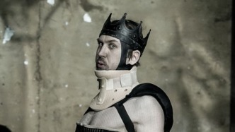 拉斯·艾丁格帶著《理查三世》回到上海，還會去打碟做DJ