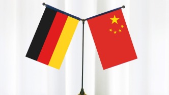 王毅應(yīng)約同德國外長瓦德富爾通電話