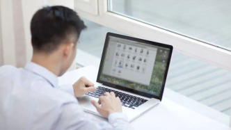 境外間諜以兼職為名拉攏我青年學生，國安機關披露案件詳情