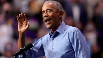 奧巴馬抨擊特朗普政府：天天都像過萬圣節，但沒有糖果只有把戲