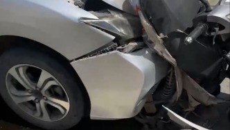 高三男生被鄰居駕車沖撞致死案開庭，死者家屬：兩家曾因小事起沖突