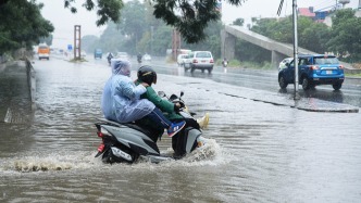 10月末暴雨暴雪齊襲，尼泊爾陷氣候失序危機