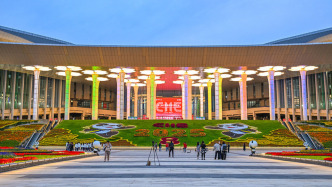 學(xué)習(xí)新語丨“讓開放的春風(fēng)溫暖世界”