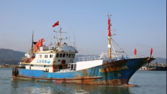 福鼎“2·18”漁船自沉7人失蹤事故調(diào)查報(bào)告：艙底故障大量進(jìn)水，遇風(fēng)浪側(cè)翻