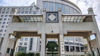 美財(cái)長(zhǎng)稱(chēng)中國(guó)是“不可靠的伙伴”，外交部：中國(guó)對(duì)美政策保持穩(wěn)定性