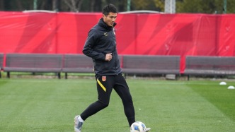 邵佳一：中國足球正在發(fā)展，如果想改變，陣痛肯定是需要的