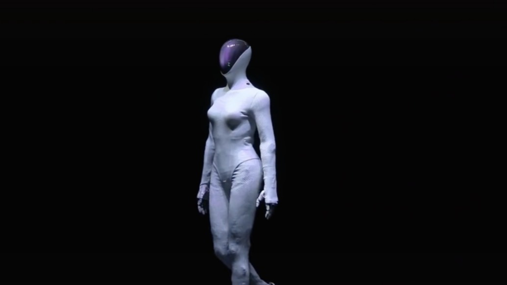 小鹏机器人由真人扮演?客服:是仿人结构,就是一个机器人