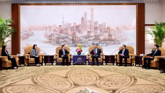 陳吉寧龔正會見香港特區(qū)行政長官李家超