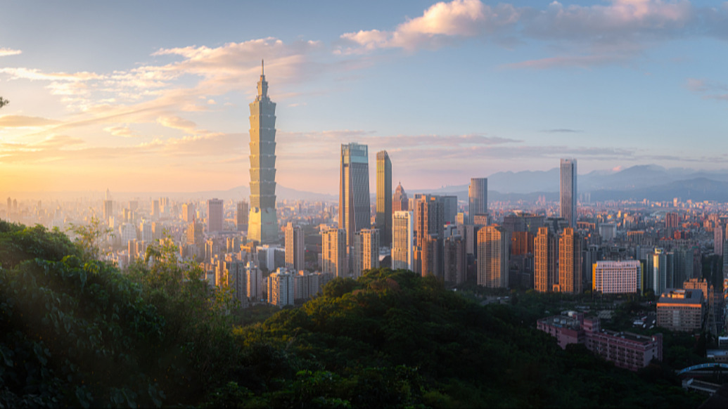 臺(tái)灣各界人士座談，呼吁在堅(jiān)持“九二共識(shí)”基礎(chǔ)上恢復(fù)兩岸協(xié)商