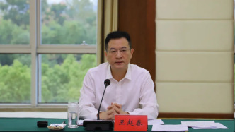 安慶市委常委、政法委書(shū)記王趙春調(diào)任黃山市委常委、市政府黨組副書(shū)記