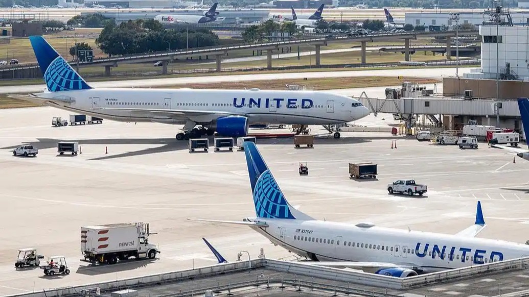 全美40座机场削减航班运营量，乘客：真是受够了