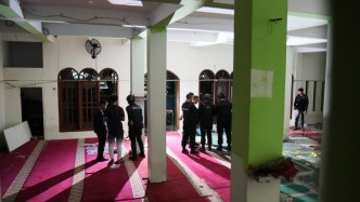 致96人傷雅加達學(xué)校爆炸案鎖定一學(xué)生嫌疑人，警方調(diào)查作案動機