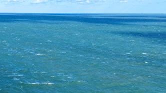 山東威海海域兩船相撞致漁船沉沒，8人失聯(lián)