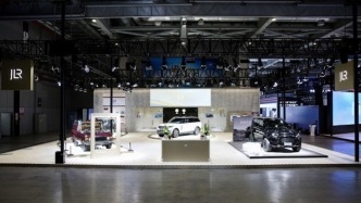 八赴進(jìn)博之約｜捷豹路虎深耕中國15年，豪華體驗與“夢想小鋪”持續(xù)進(jìn)階