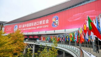 罕見(jiàn)病患者在進(jìn)博會(huì)看到創(chuàng)新療法，“第一時(shí)間把好消息分享給病友”