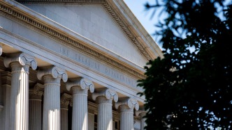 美國(guó)財(cái)政部稱暫停對(duì)敘利亞實(shí)施《凱撒法案》制裁