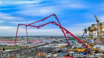 东方枢纽上海东站站房混凝土主体结构封顶，将与浦东机场空铁换乘