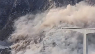 阿壩州雙江口紅旗橋引橋為何垮塌？官方：已成立專項工作組，原因尚需進一步核查