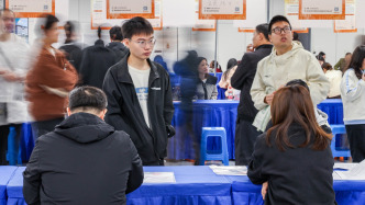 工人日報：隱性限制仍存，破除就業(yè)年齡歧視如何“更進一步”