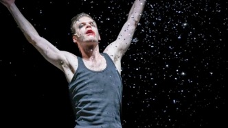 《三分錢歌劇》將登首都劇場：“布萊希特作品仍具現(xiàn)實意義”