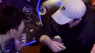 视频曝光！目击者还原张颂文韶关街头救人全过程