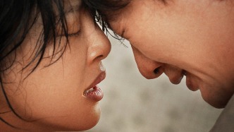 專訪《日掛中天》編劇韓念錦：“看見是一種善意”