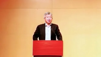 陸雄文輪崗擔(dān)任復(fù)旦大學(xué)管理學(xué)院黨委書(shū)記