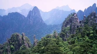 天津市人大常委会原主任吴振逝世，享年103岁