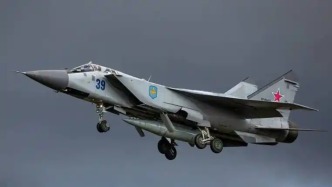 俄軍首曝米格-31K座艙視角發(fā)射“匕首”高超音速導(dǎo)彈