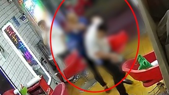 退押金不成遭房东连扇四巴掌一审获赔数千元，二审维持当事人申请再审被驳回