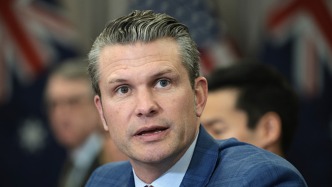 号称打击贩毒，美防长宣布启动“南方之矛”行动