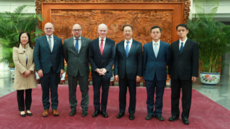 馬朝旭會見加拿大副外長莫里森，雙方就中加關(guān)系及共同關(guān)心的問題交換意見