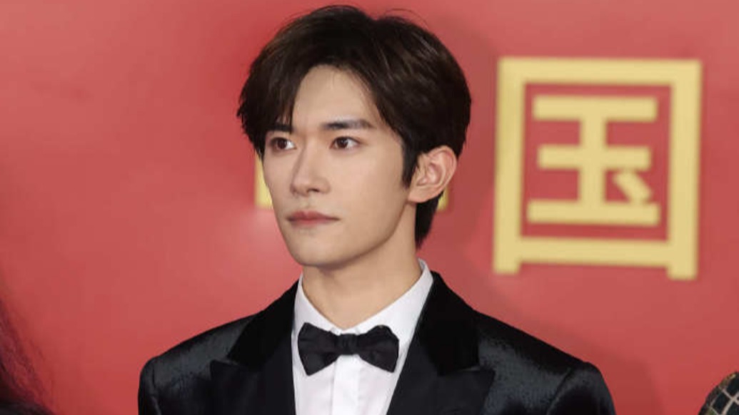 四提金鸡奖最佳男主角终获奖！恭喜24岁演员易烊千玺