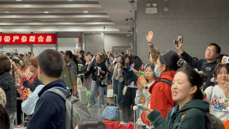 铁路上海站再开五月天演唱会专列，始发上座率超106.8%