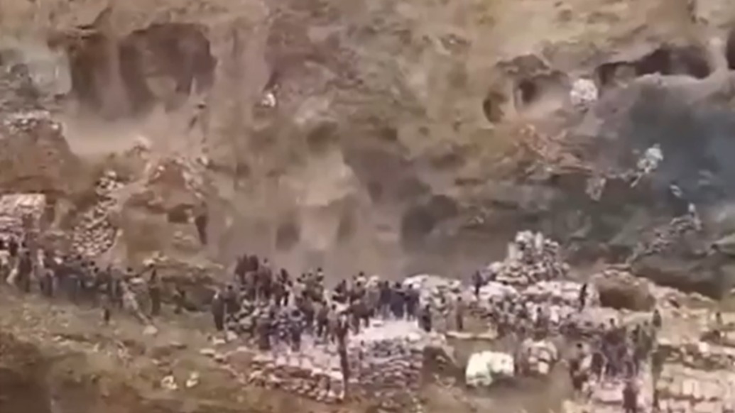 刚果(金)一铜矿发生大面积坍塌,已致32死