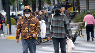 五問今年下半年首場寒潮：為何雨雪少大風(fēng)降溫更明顯？氣溫何時回升？