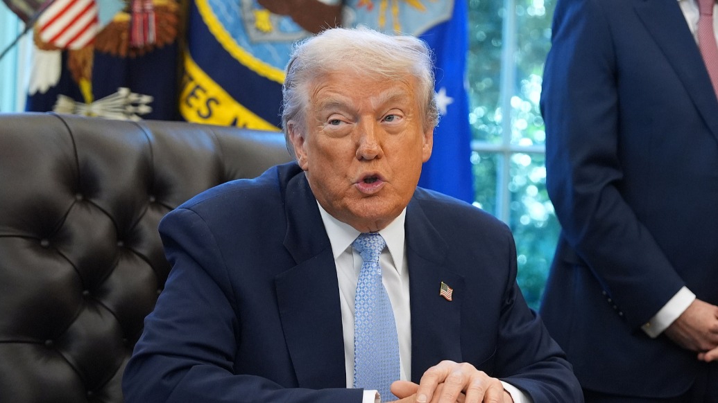 嗓子怎么啞了？特朗普：手下人犯蠢，我剛罵完