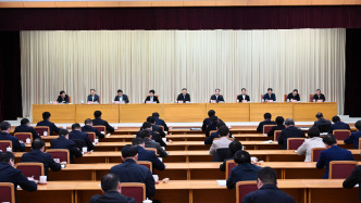 推动城市高质量发展内涵式发展！上海市贯彻落实中央城市工作会议精神推进大会举行