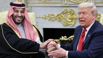 特朗普與沙特王儲(chǔ)兩度握手引關(guān)注，“管他呢，我就握”