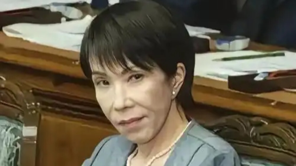 日本民眾抗議高市錯(cuò)誤涉臺(tái)言論：還沒(méi)反省歷史，又走向戰(zhàn)爭(zhēng)