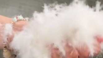 羽絨價(jià)格暴漲，從業(yè)者：1噸鴨絨從17萬元漲到58萬元