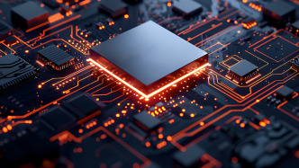 存儲芯片漲價潮將持續(xù)至明年：多家企業(yè)提醒價格上漲，中低端手機(jī)最受影響