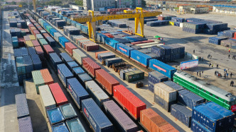 何立峰：持續(xù)推動外貿(mào)提質(zhì)增效，打通全國統(tǒng)一大市場建設(shè)卡點(diǎn)堵點(diǎn)