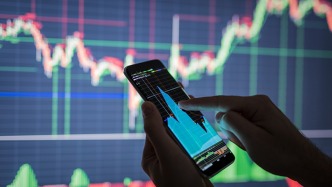 每日看盤｜情緒漸至冰點，抗跌股或已指明方向