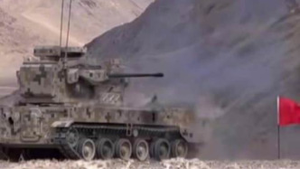 解放軍多條備戰(zhàn)視頻相繼在海內(nèi)外發(fā)布，信息量很大