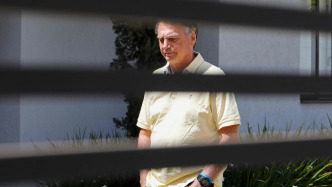 “極可能趁亂逃跑”，巴西聯(lián)邦警察預防性逮捕前總統(tǒng)博索納羅