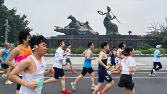 眉山东坡马拉松开跑：从半马到全马，见证“时尚体育运动名城”崛起