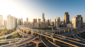 市人大代表建议优化上海外牌限行政策，公安部门回应