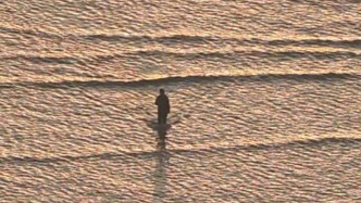 一條自殺留言牽動(dòng)人心，上海臨港寒夜上演“天眼”救贖