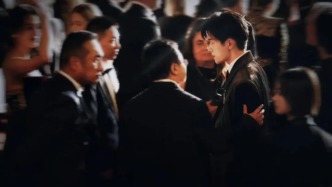 中國首位00后影帝登頂熱搜：他的來時路，沒人能復(fù)刻